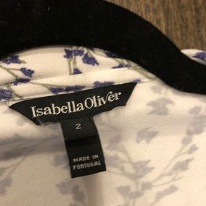 MATERNITY - size 2 (small) dress. Hits above the knee.